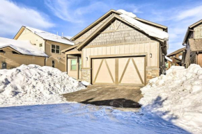 Stunning Alpine Home with Hot Tub - Hike and Ski!